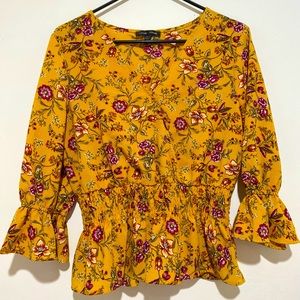 V-neck Long Sleeve Top